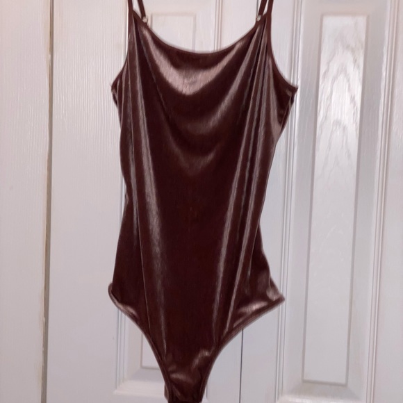 Velvet thong body suit - Picture 2 of 2